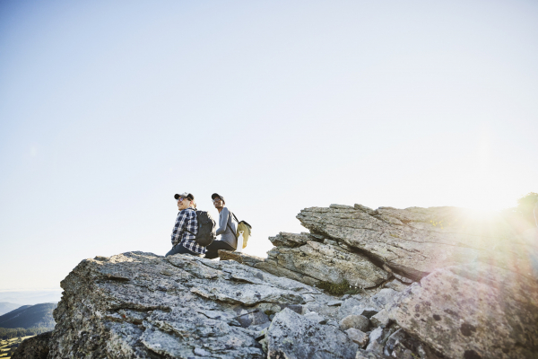 Hot weather hikes: Staying safe when temperatures spike